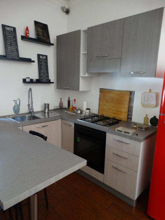 A Casa Di Delia - Stazione Fidene Quarto em Acomodações Particulares